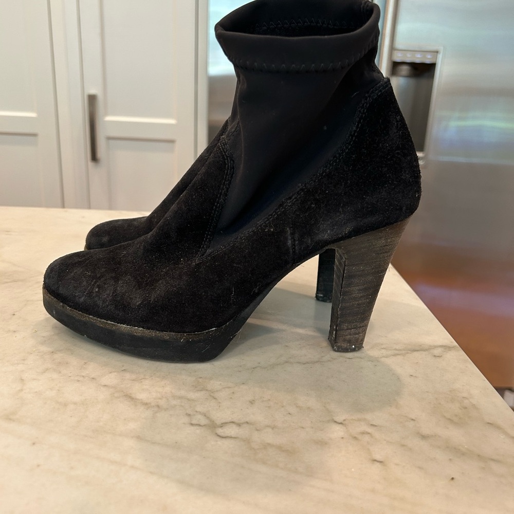 Paul Green Black Heeled Booties